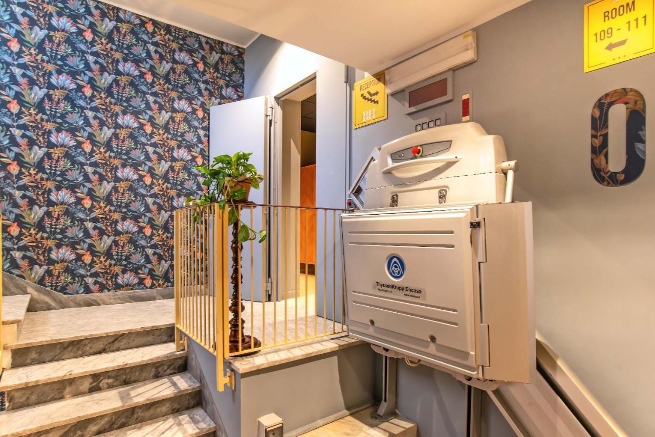 Bloom Hotel Roma Exterior foto