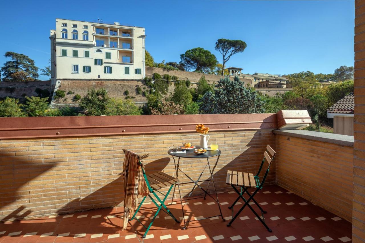 Bloom Hotel Roma Exterior foto